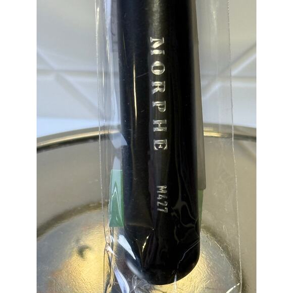 Morphe M427 - Tapered Duo Blush Brush - NEW - Picture 3 of 3